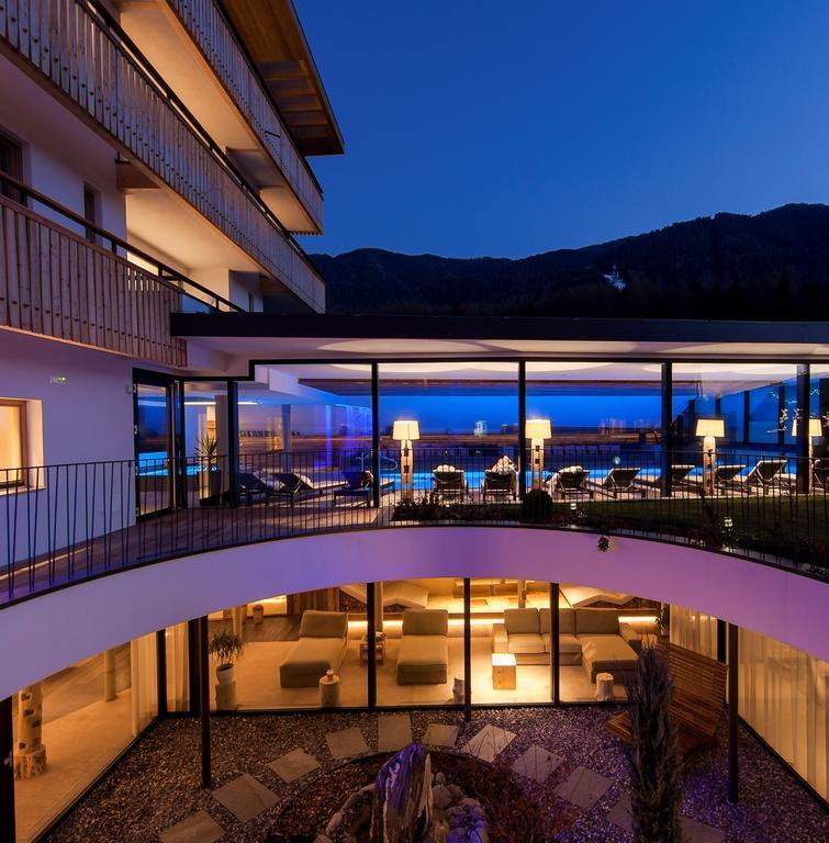 Hotel Petrus Brunico Esterno foto