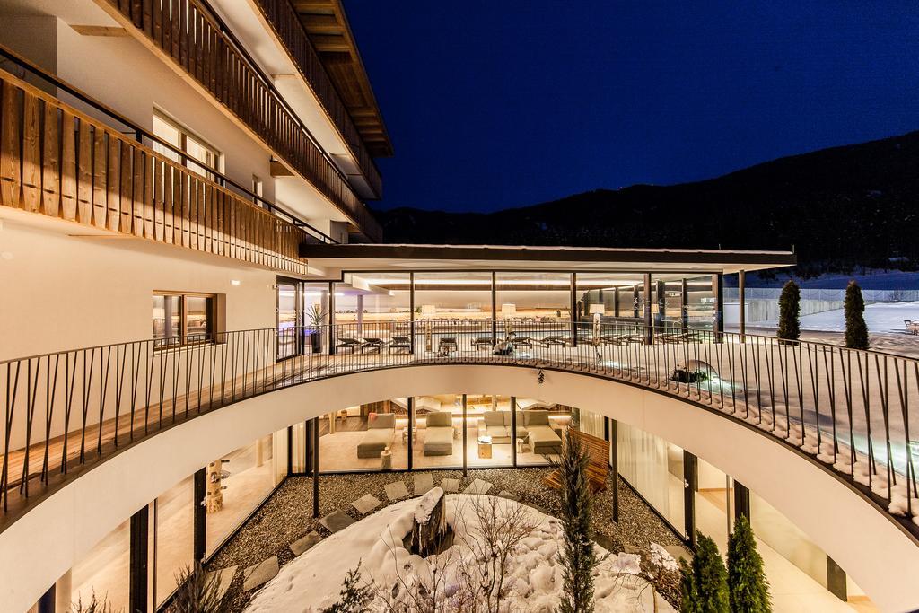 Hotel Petrus Brunico Esterno foto
