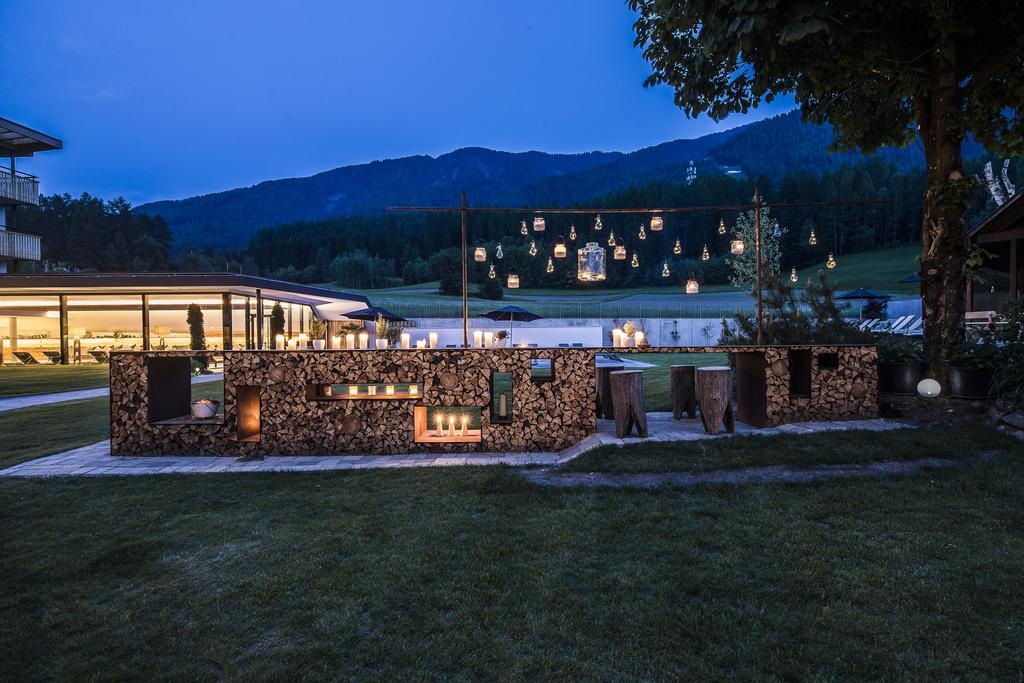 Hotel Petrus Brunico Esterno foto